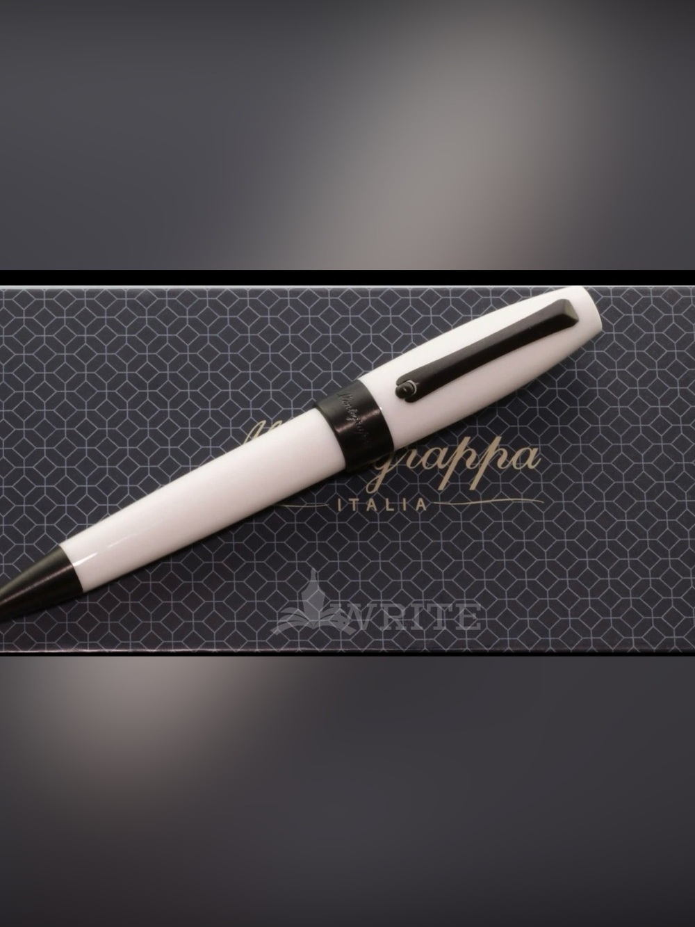 NEW Montegrappa Fortuna White/Ruthenium Ballpoint Pen – Made in Italy – Boxed - Picture 2 of 8